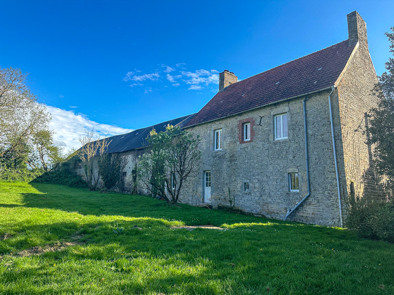 French property for sale in Houtteville, Manche - €275,000 - photo 2