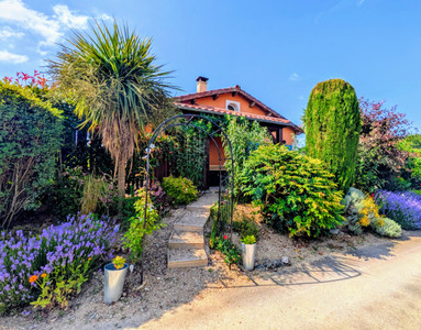 house for sale in Deux-Sèvres