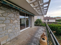 Propriété à vendre à Angoulême, Charente - 176 000 € - photo n°2
