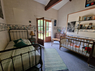 French property for sale in Eysines, Gironde - €942,000 - photo 7