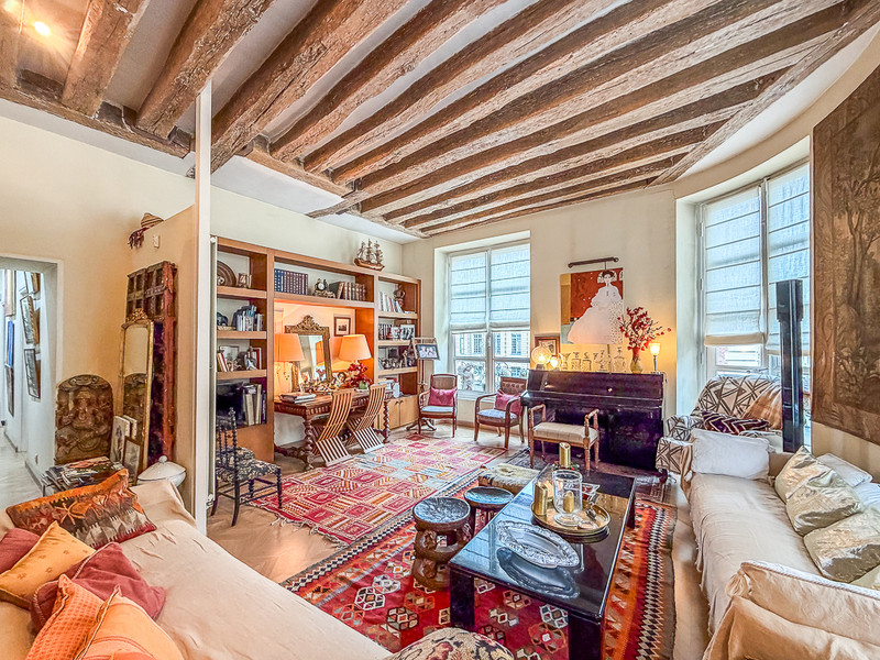 French property for sale in Paris 1er Arrondissement, Paris - €2,400,000 - photo 2