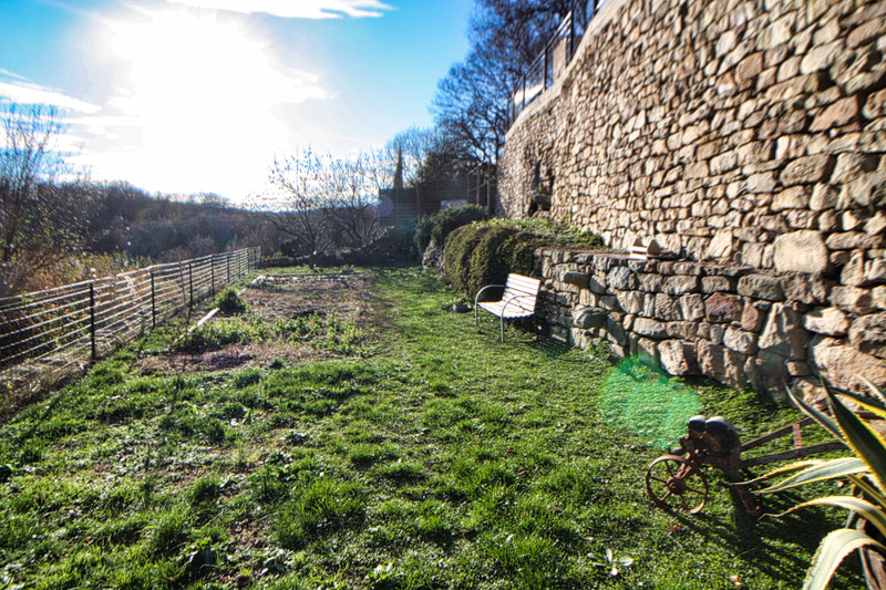 French property for sale in Saint-Privat, Hérault - €400,000 - photo 9