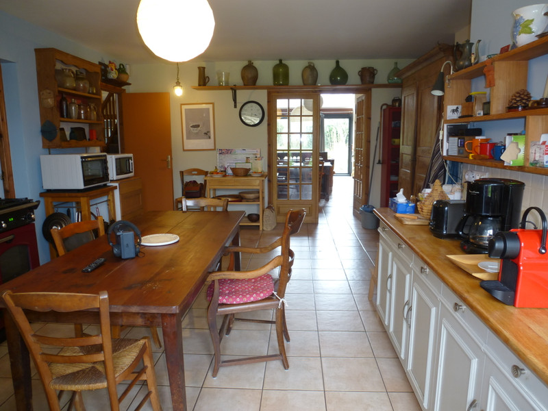 French property for sale in Saint-Agnant-de-Versillat, Creuse - €450,500 - photo 5