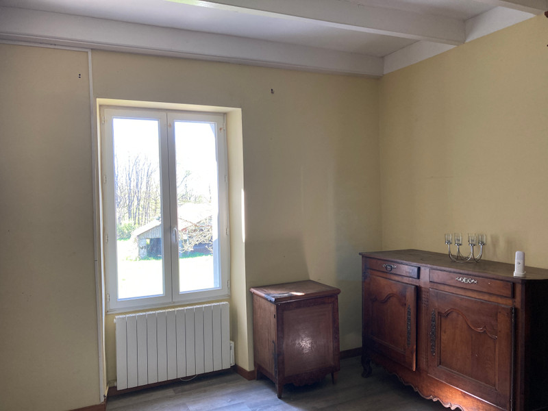 French property for sale in Saint-Martin-l'Ars, Vienne - €141,700 - photo 10