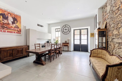 French property for sale in Nice, Alpes-Maritimes - €1,250,000 - photo 3