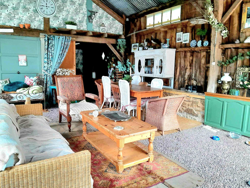 French property for sale in Couesmes-Vaucé, Mayenne - €199,500 - photo 8