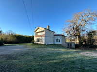 Maison à vendre à Reignac, Charente - 231 976 € - photo 2