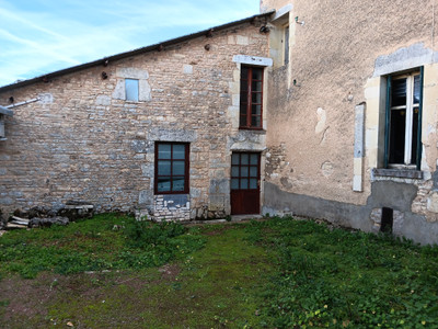 French property for sale in Rom, Deux-Sèvres - €167,400 - photo 13