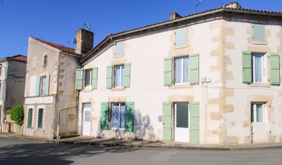 Maison à vendre à Aulnay, Charente-Maritime, Poitou-Charentes, avec Leggett Immobilier