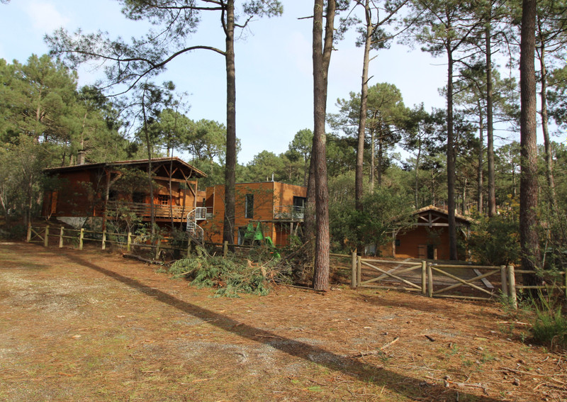 French property for sale in Carcans, Gironde - €999,900 - photo 4