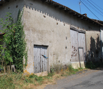 French property for sale in Saint-Martial-sur-Isop, Haute-Vienne - €140,000 - photo 9