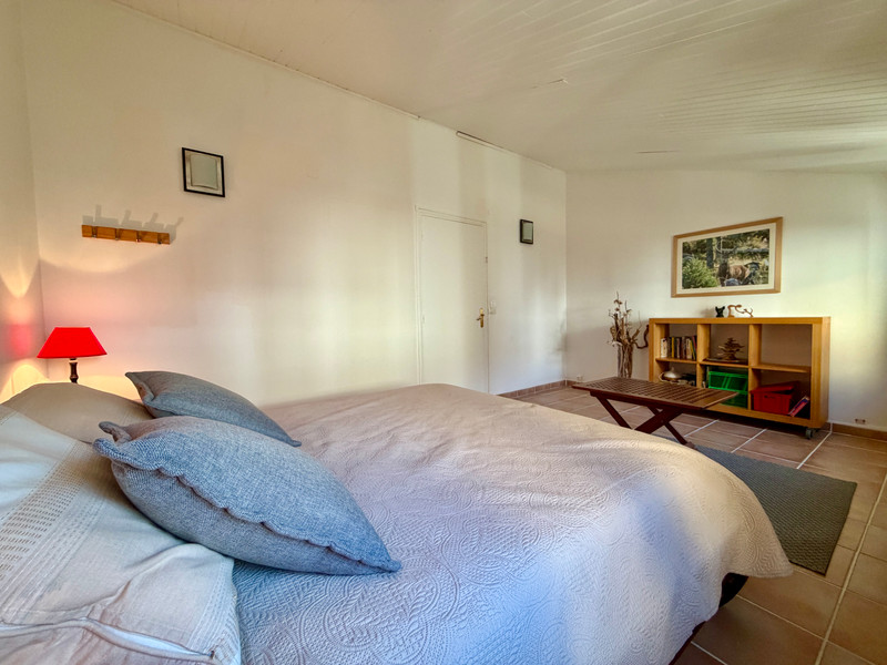 French property for sale in Estoher, Pyrénées-Orientales - €230,000 - photo 6
