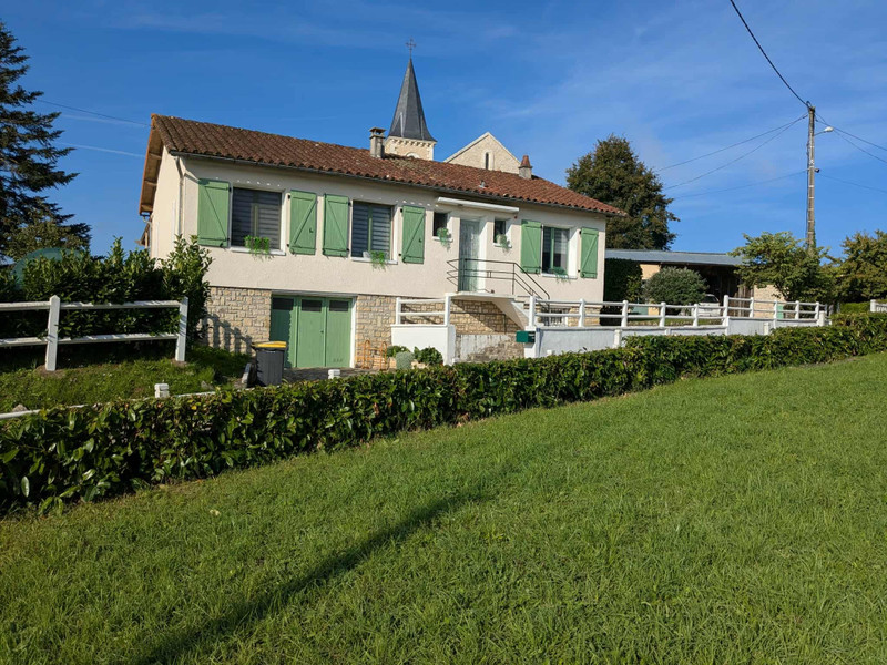 French property for sale in Surin, Vienne - €123,650 - photo 0
