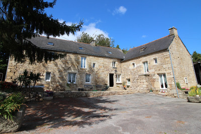 Maison à vendre à Séglien, Morbihan, Bretagne, avec Leggett Immobilier