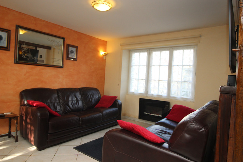 French property for sale in Langé, Indre - €129,900 - photo 2