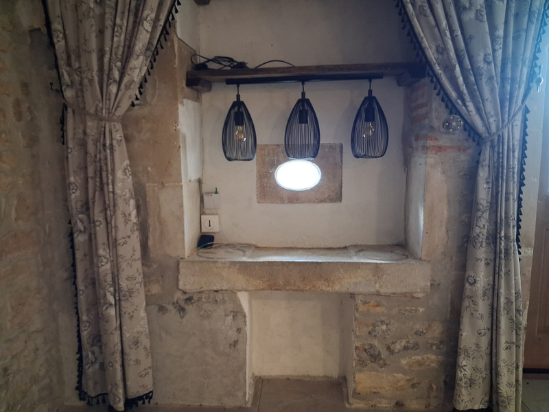 French property for sale in Genouillé, Vienne - €189,000 - photo 3
