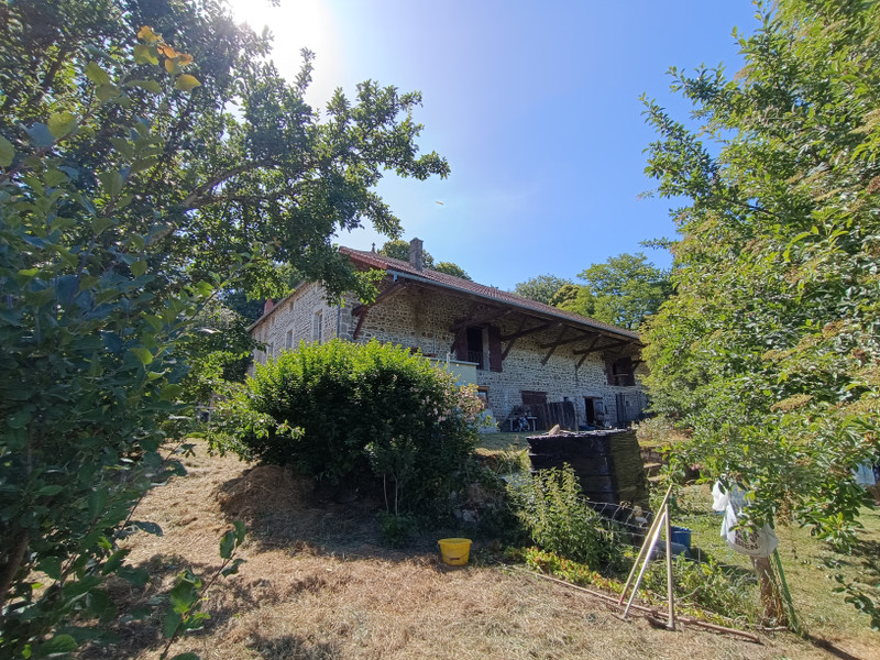 French property for sale in Auzances, Creuse - €318,000 - photo 2