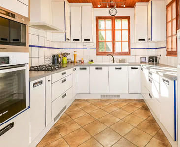 French property for sale in Réaup-Lisse, Lot-et-Garonne - €325,000 - photo 4