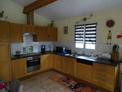 French property for sale in Brossac, Charente - €199,999 - photo 7