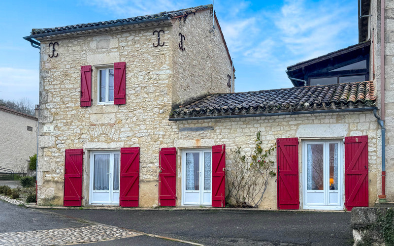Maison à vendre à Lendou-en-Quercy, Lot - 99.000 € - photo 1