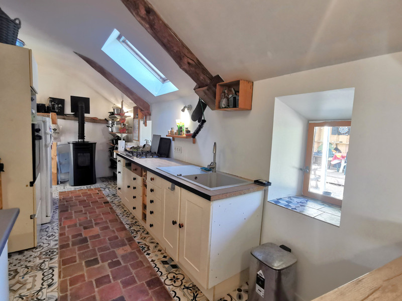 French property for sale in Peillac, Morbihan - €298,500 - photo 5