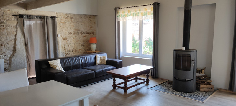 French property for sale in Lorigné, Deux-Sèvres - €136,250 - photo 6