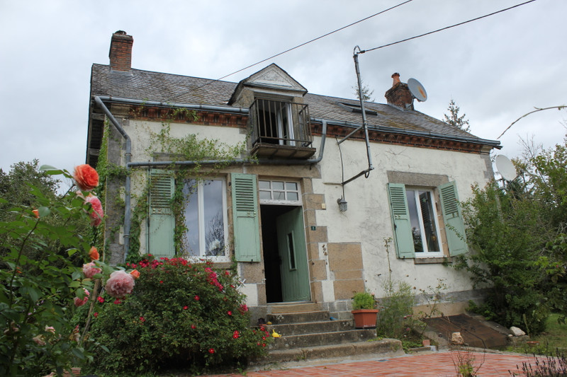 Maison à vendre à Méasnes, Creuse - 125 000 € - photo 1