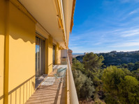 Propriété à vendre à Nice, Alpes-Maritimes - 395 000 € - photo n°9