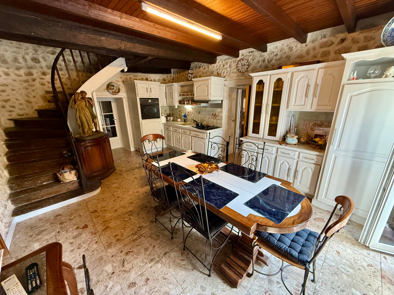 French property for sale in Coteaux-du-Blanzacais, Charente - €780,000 - photo 7