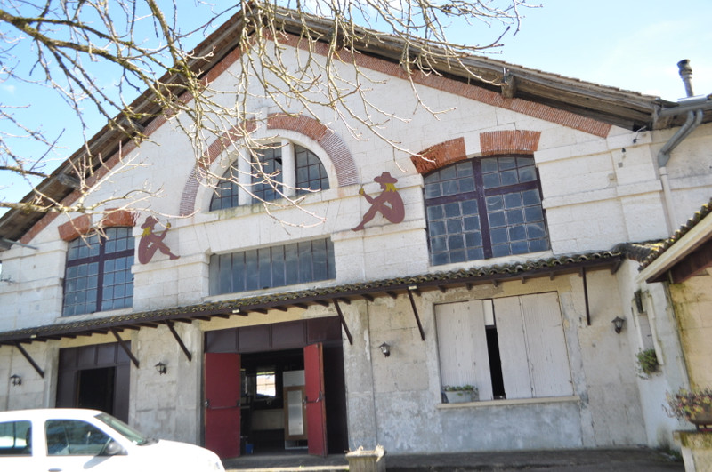 Propriété à vendre à Combiers, Charente - 130 800 €