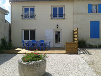 Maison à vendre à Chadenac, Charente-Maritime - 585 000 € - photo 9