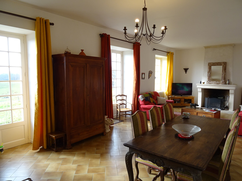 French property for sale in Thiviers, Dordogne - &#8364;194,400 - photo 5
