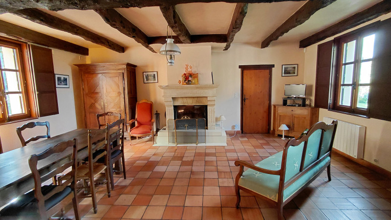 French property for sale in Saint-Launeuc, Côtes-d'Armor - €260,000 - photo 1