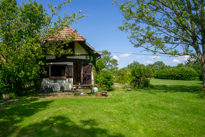 French property for sale in Croixdalle, Seine-Maritime - €267,500 - photo 2
