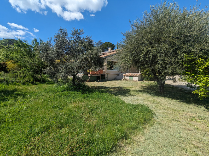 French property for sale in Châteauneuf-de-Gadagne, Vaucluse - €552,000 - photo 6