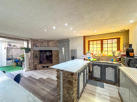 Propriété à vendre à Le Busseau, Deux-Sèvres - 172 800 € - photo n°2