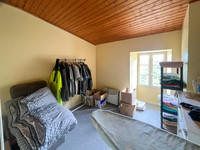 Maison à vendre à Ruffec, Charente - 79.950 € - photo 9