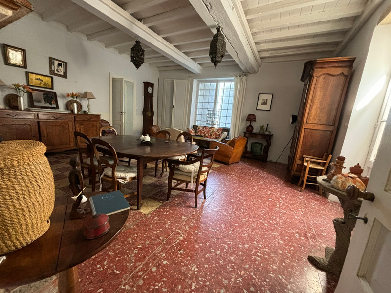 French property for sale in Saint-Pierre-de-Mons, Gironde - €590,000 - photo 2