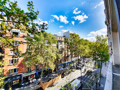 French property for sale in Paris 11e Arrondissement, Paris - €1,230,000 - photo 1