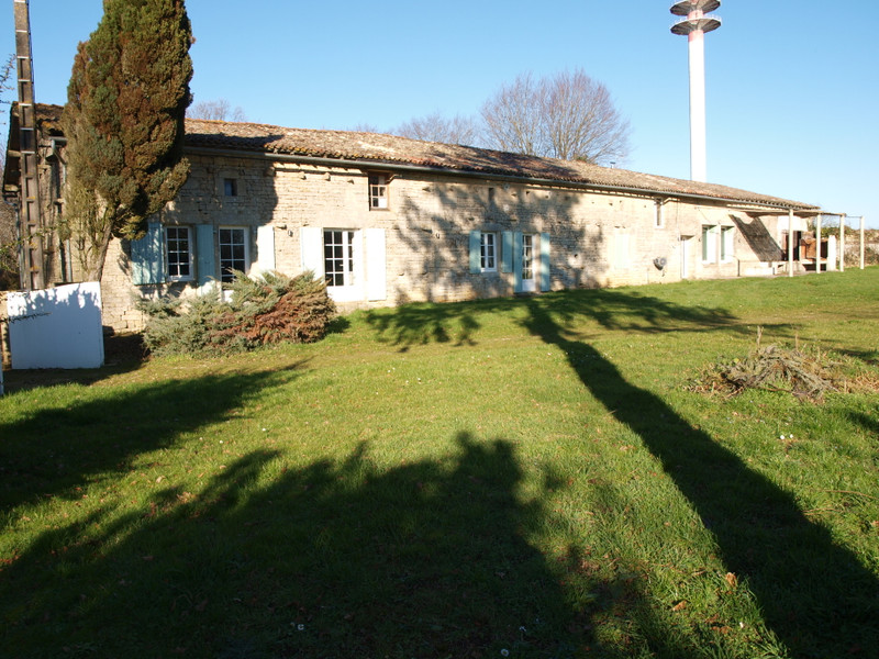 French property for sale in Saint-Coutant, Deux-Sèvres - photo 3