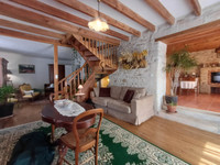 Maison à vendre à Charmé, Charente - 172.800 € - photo 2