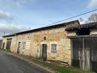 Maison à vendre à Lussas-et-Nontronneau, Dordogne - 56.600 € - photo 2