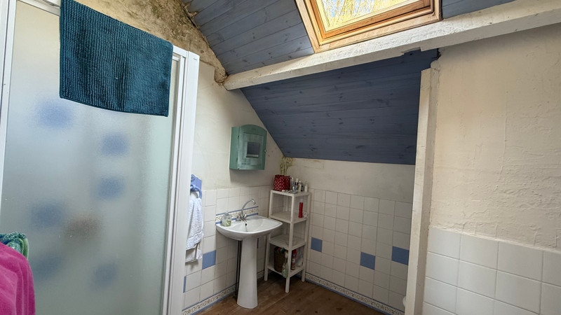 French property for sale in Champgenéteux, Mayenne - €59,600 - photo 7