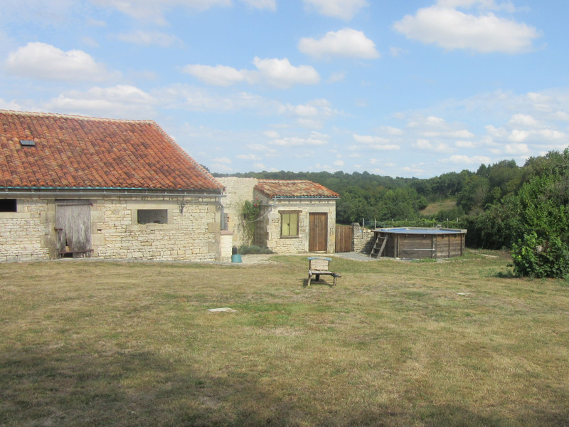 French property for sale in Genouillé, Vienne - €265,000 - photo 9