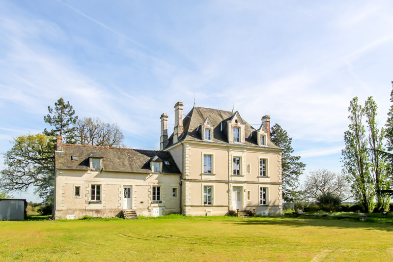 French property for sale in Coussay-les-Bois, Vienne - €499,000 - photo 5