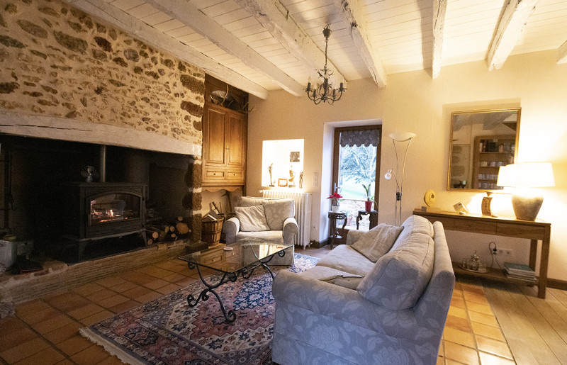 French property for sale in Rouffignac-Saint-Cernin-de-Reilhac, Dordogne - €799,900 - photo 6