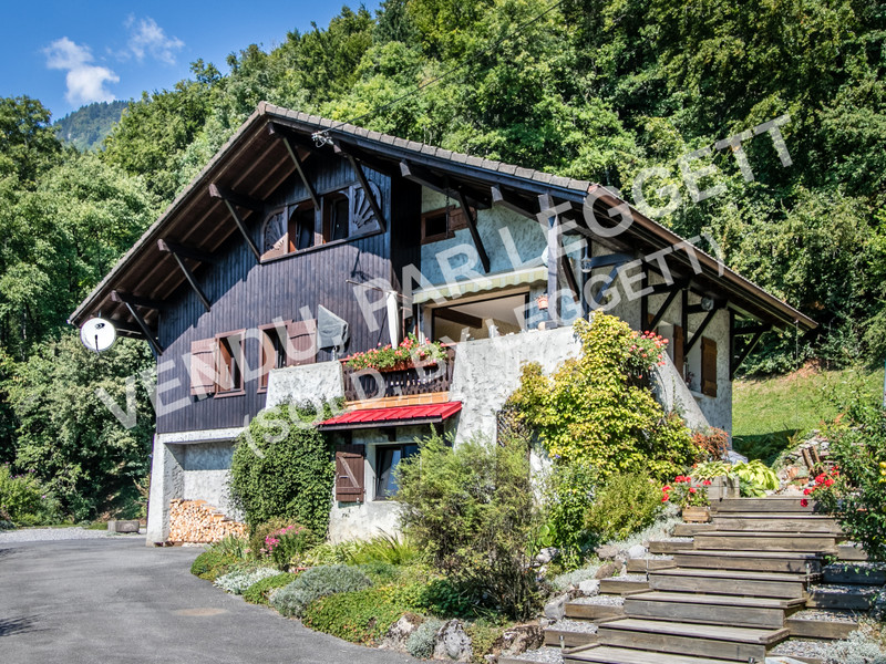 Chalet for sale in Verchaix HauteSavoie Situated in a small hamlet