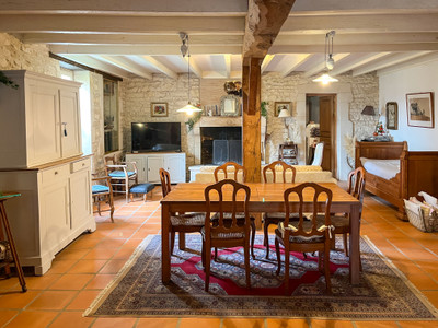 French property for sale in Mansle, Charente - €240,750 - photo 5