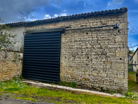 Propriété à vendre à Chef-Boutonne, Deux-Sèvres - 147 695 € - photo n°11