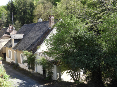 Maison à vendre à Ségur-le-Château, Corrèze, Limousin, avec Leggett Immobilier